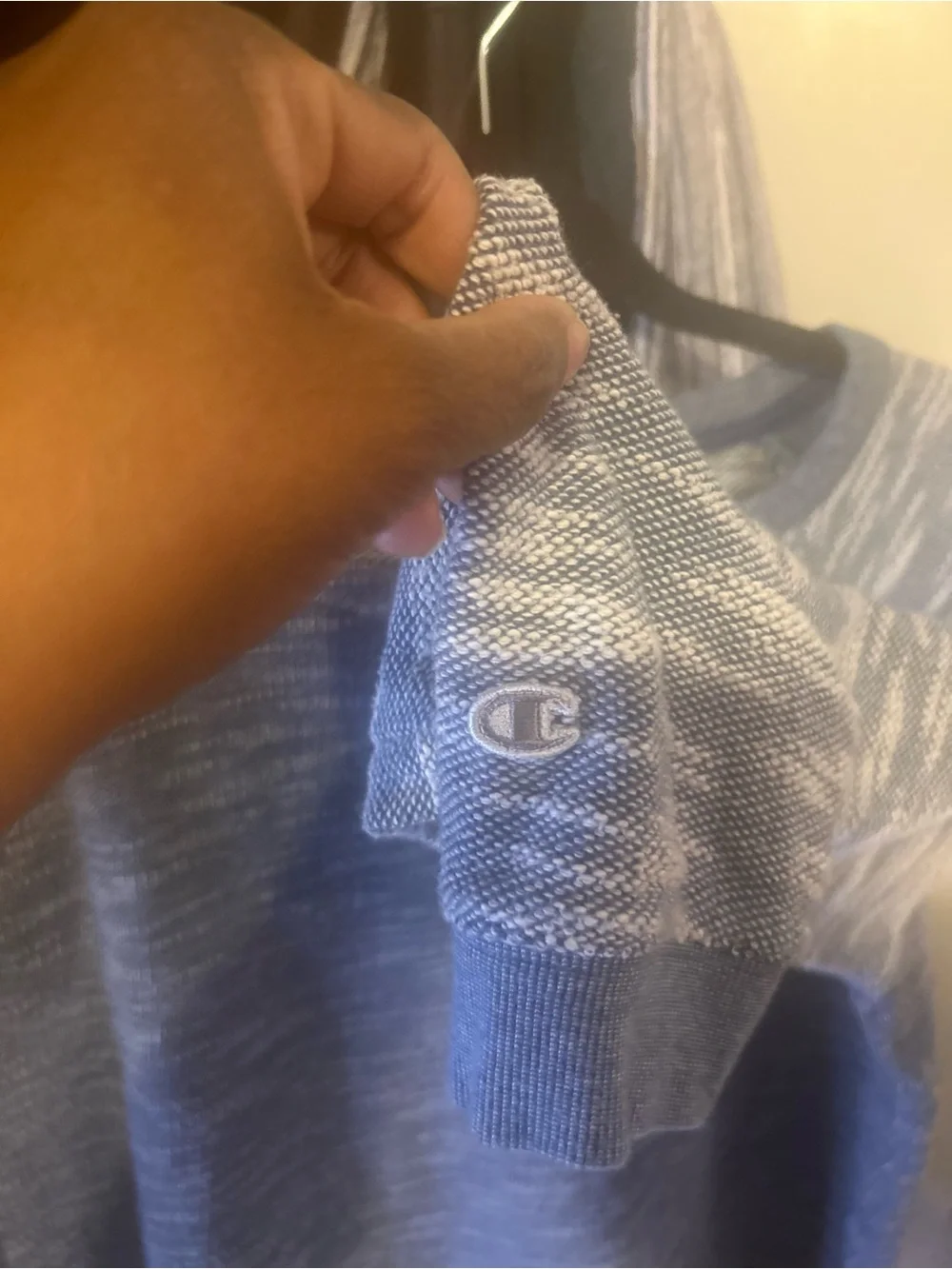 Champion Blue Heathered Raglan Sleeve Women's Sweat Shirt. 100% Cotton.Sz. Large